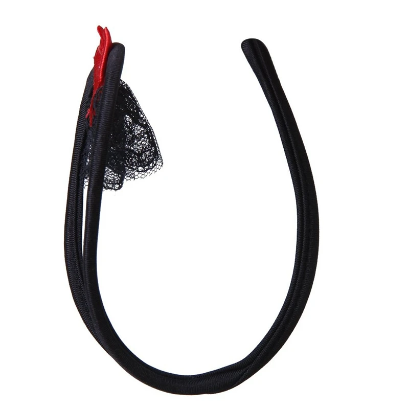 Женские кружевные трусики с красным бантом и черными кружевными вставками |