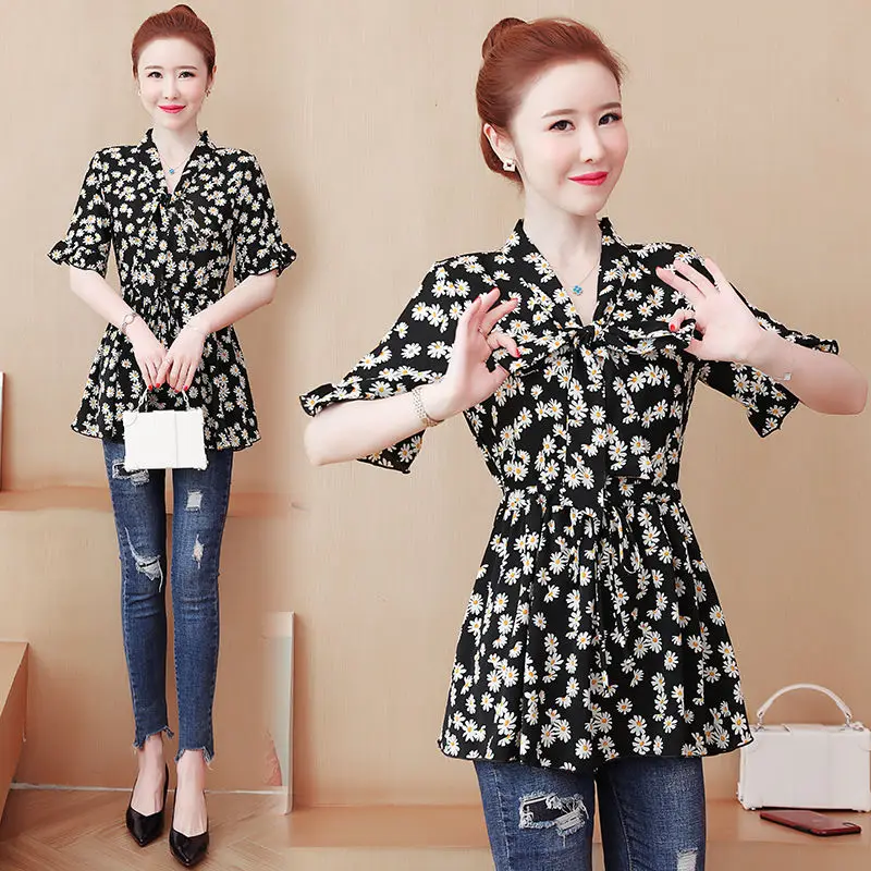 

Blouse Women Women's Chiffon Shirt Short-Sleeved Summer Large Size V-neck Bow Top Women's Clothing Blusas Mujer De Moda