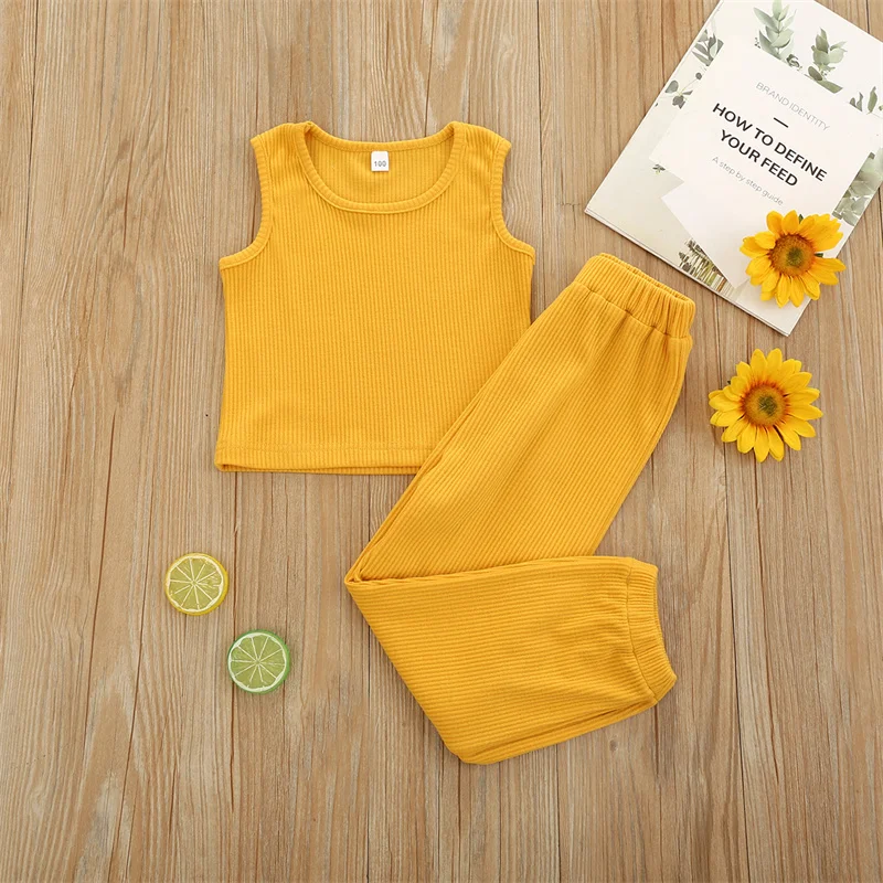 

2-7 Years Old Little Girls Summer Casual Solid Color Outfits Baby Girls Sleeveless O-Neck Tank Top & Trousers Set For Daily Wear