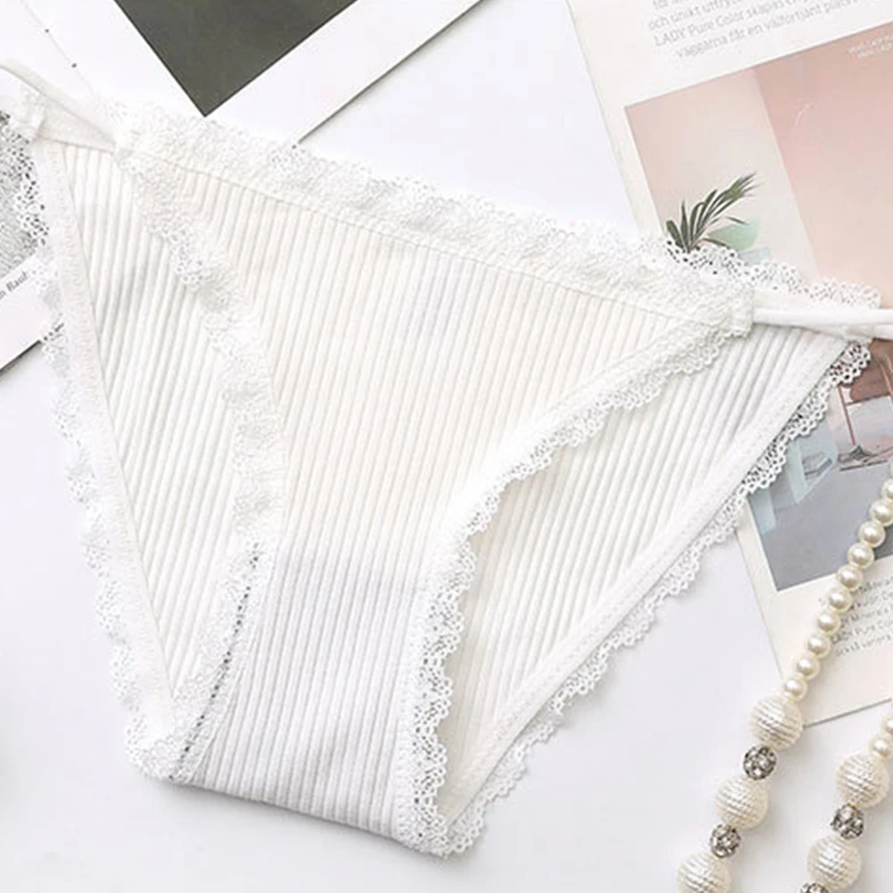 Женские трусики из чистого хлопка с резьбой Трусики средней посадки