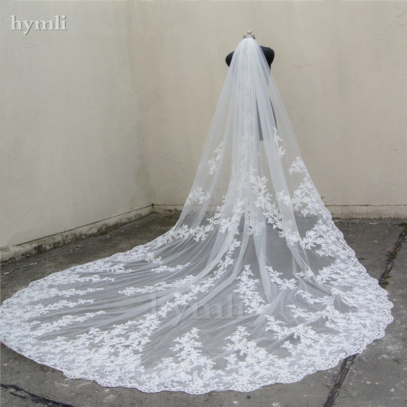 

118" Long, 110" Wide 1 Layer Lace Applique Wedding Veil Cathedral Length Bridal Veil with Comb