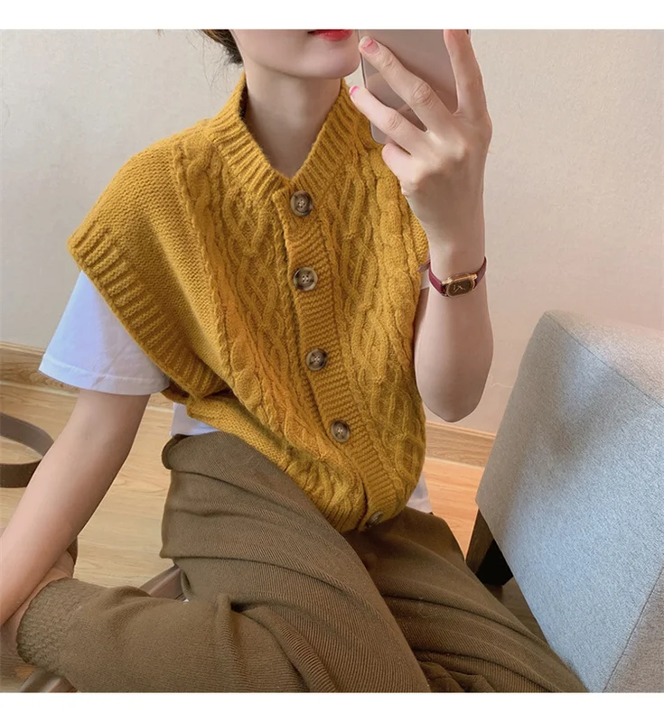 

Autumn Solid Color Wool Round Neck Commuter Outer Wear.