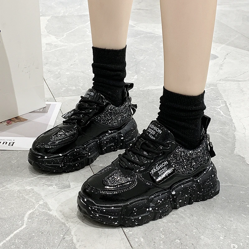 Женские Дизайнерские кроссовки на платформе Вулканизированная обувь кожаная