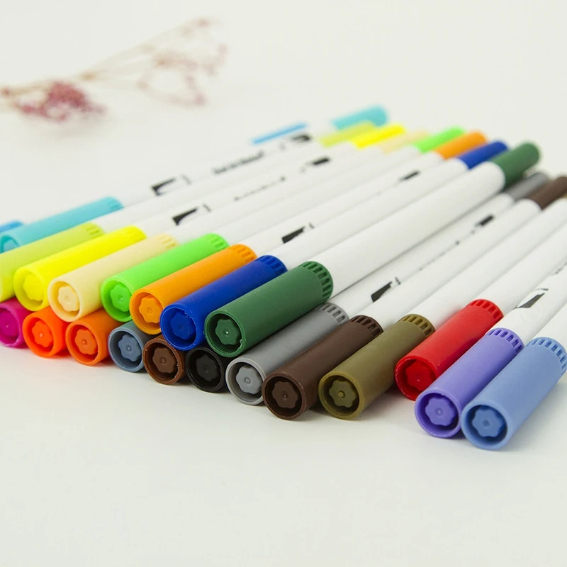 

72 Colors Dual Tip Brush Marker Pens Fineliner Watercolor Art Markers Calligraphy Coloring Drawing Art Supplies