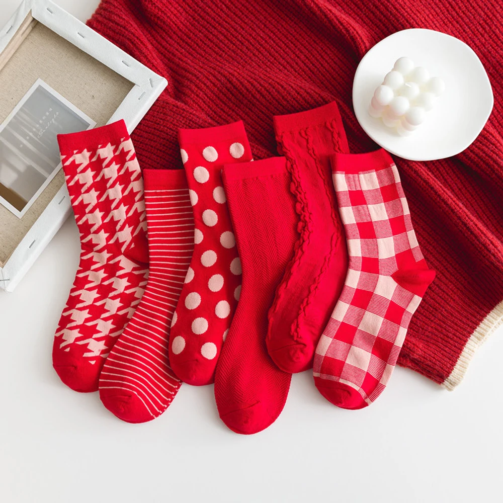 

Новые женские рождественские носки; Классический узор в красно-волновой точки клетчатые хлопковые удобные туфли в стиле «унисекс повседне...