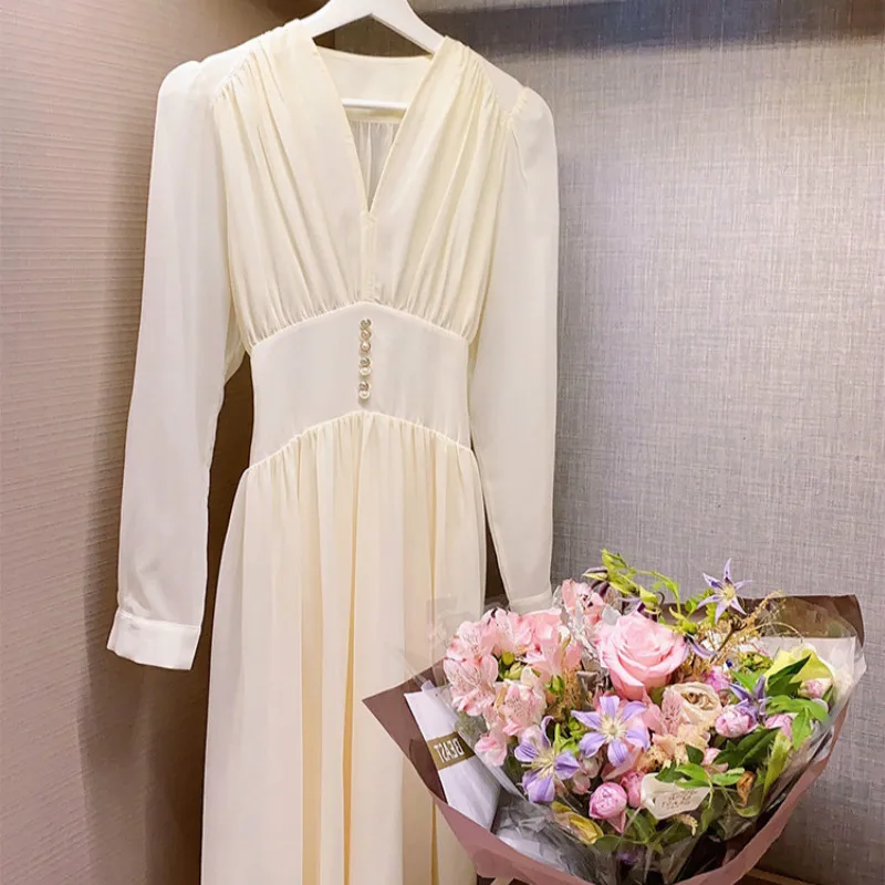 

Long-sleeved Dress Autumn New Women's Bubble Sleeve Long Elegant V-neck Waist Slimming Pearl Chiffon Splicing Temperament Dress