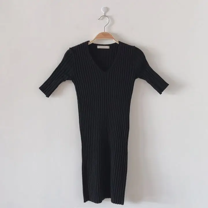 

V-neck Knitted Mini Dress Women Summer Short Sleeve High Stretch Solid Slim Dresses Korean Vintage Female Vestidos Femme 2021