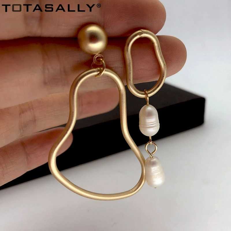 

Totasally Top Fashion Women's Earrings Trendy Irregular Alloy Simulated Pearl Statement Earring Accessories pendientes