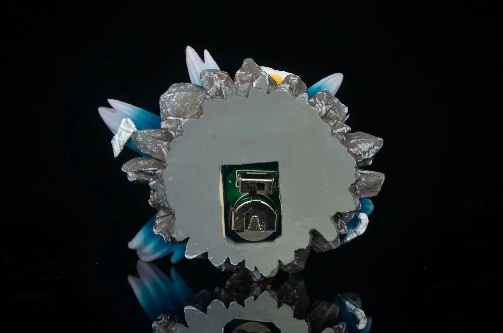 

Dragon Ball Super Vegeta Blue PVC Action Figures 100mm Dragon Ball Z Anime Vegeta Super Saiyan Blue Led Figurine Toys