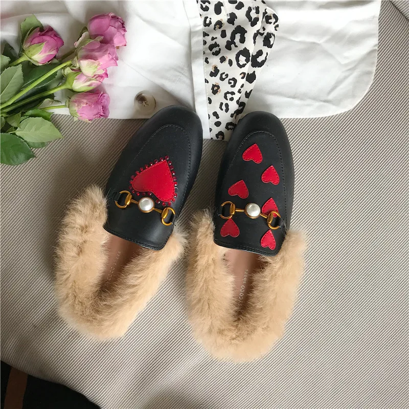 Black Сезон осень-зима; женские туфли без задника; Роскошная Брендовая обувь с металлической пряжкой; меховые шлепанцы; женские тапочки на плоской подошве; Лоферы без застежки - Цвет: Black