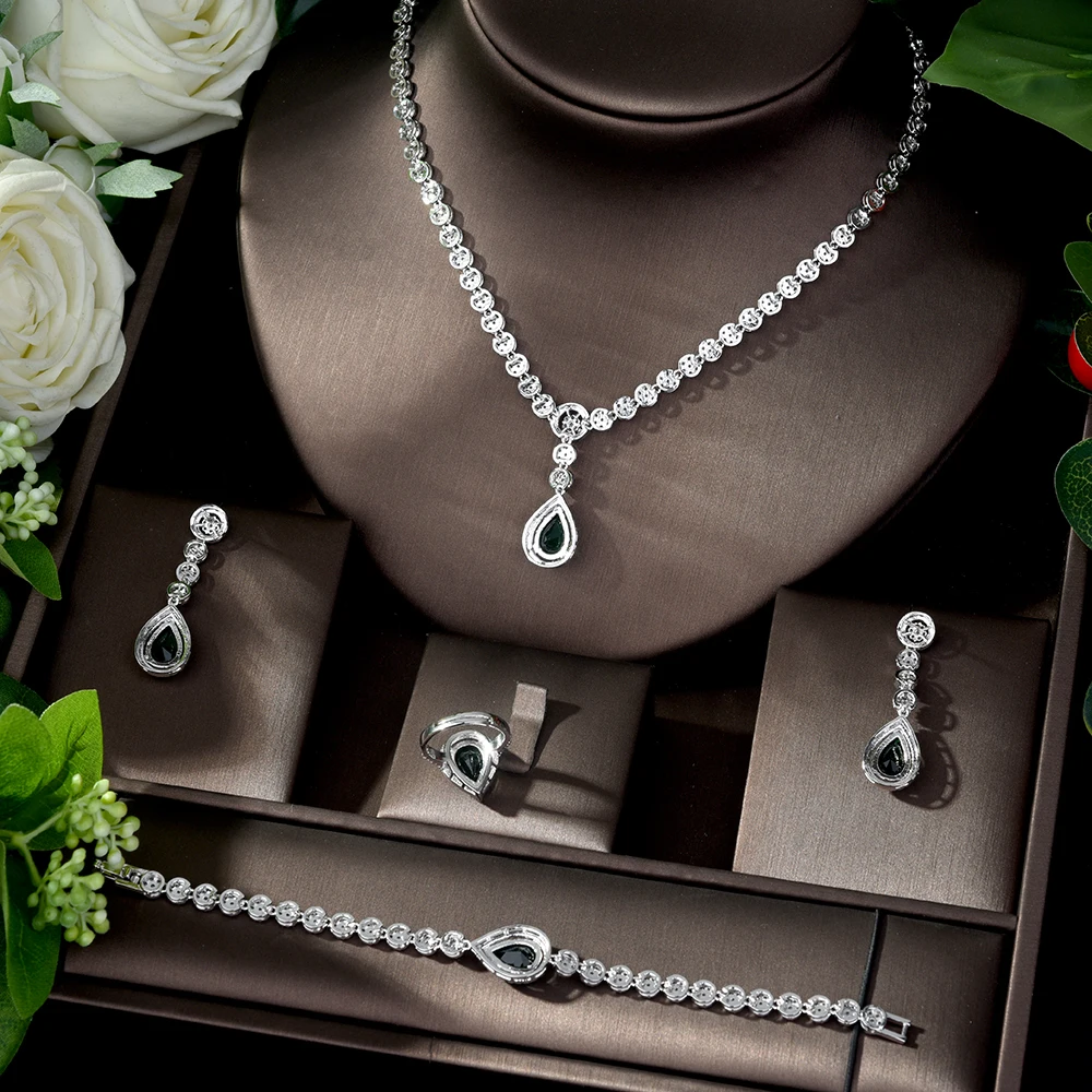 Комплект свадебных украшений HIBRIDE с фианитом 4 шт. | Украшения и аксессуары