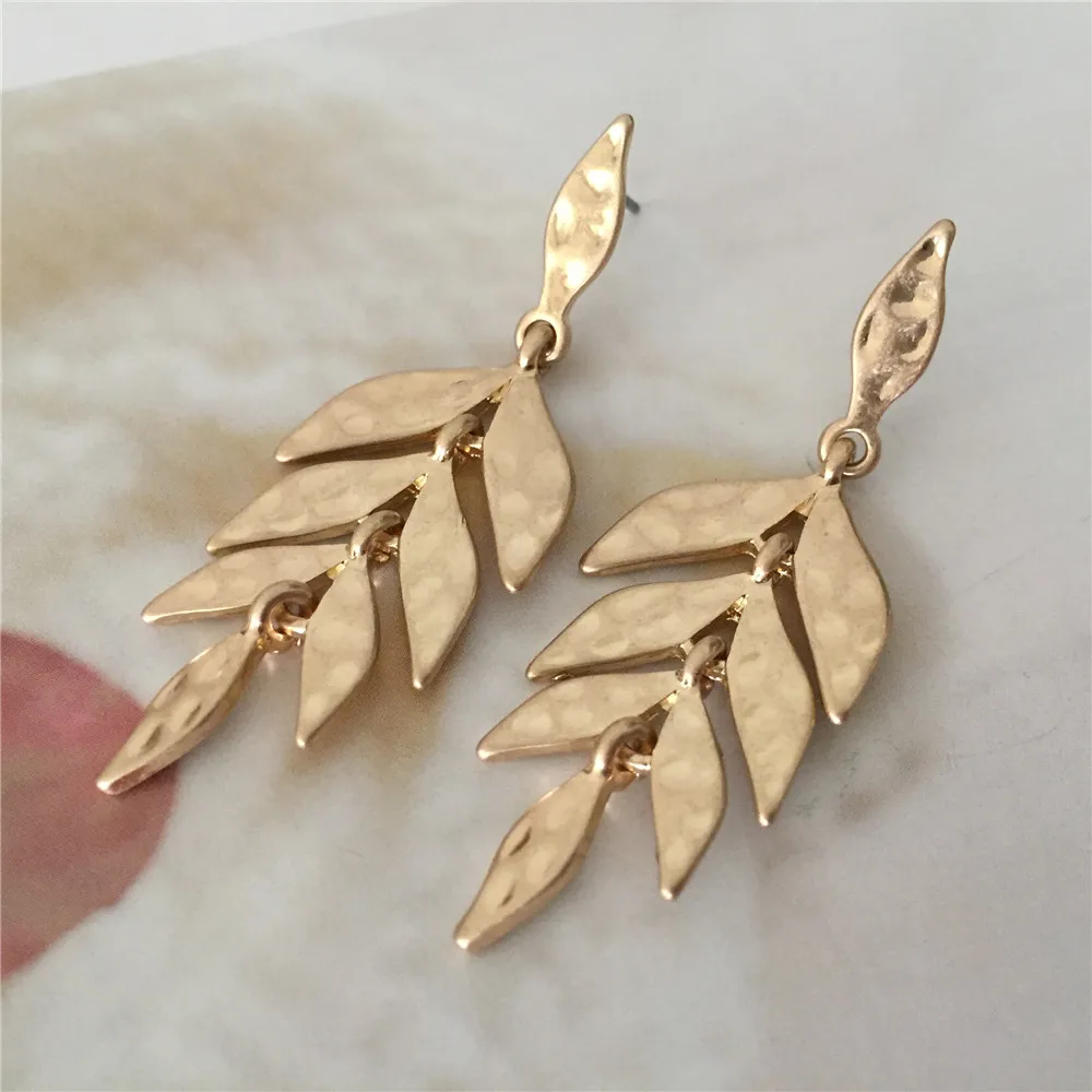 Серьги-подвески в виде листьев женские Винтажные висячие серьги золотого и