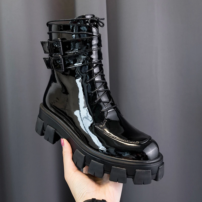 Купи ODS 2022 Women Ankle Mt Boots Patent Leather Black High Platform Boots Non-slip Wear-resistant Ankle Boots Ladies Shoes за 3,310 рублей в магазине AliExpress
