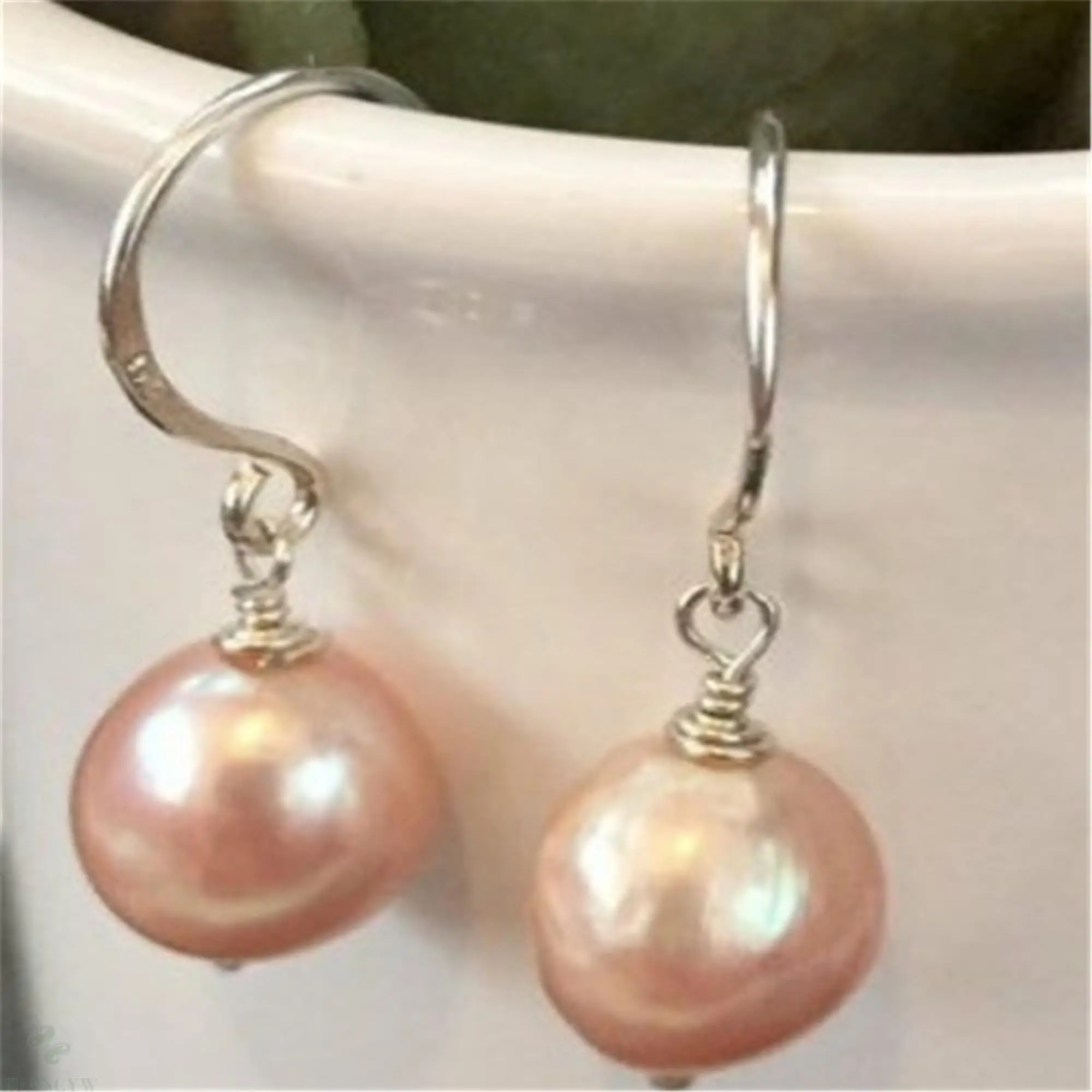 

11-12mm natural pink Baroque South Sea pearl earring irregular personality fashion temperament accessories classic diy