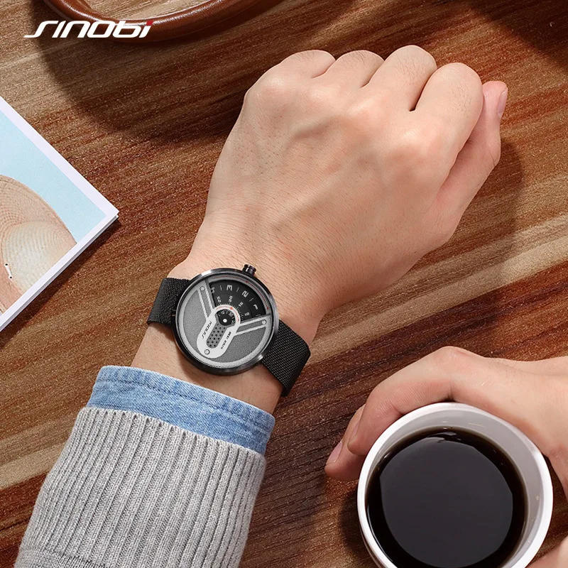 

Casual Trendy Fashion Quartz Creative Watch No Pointer Concept Watch