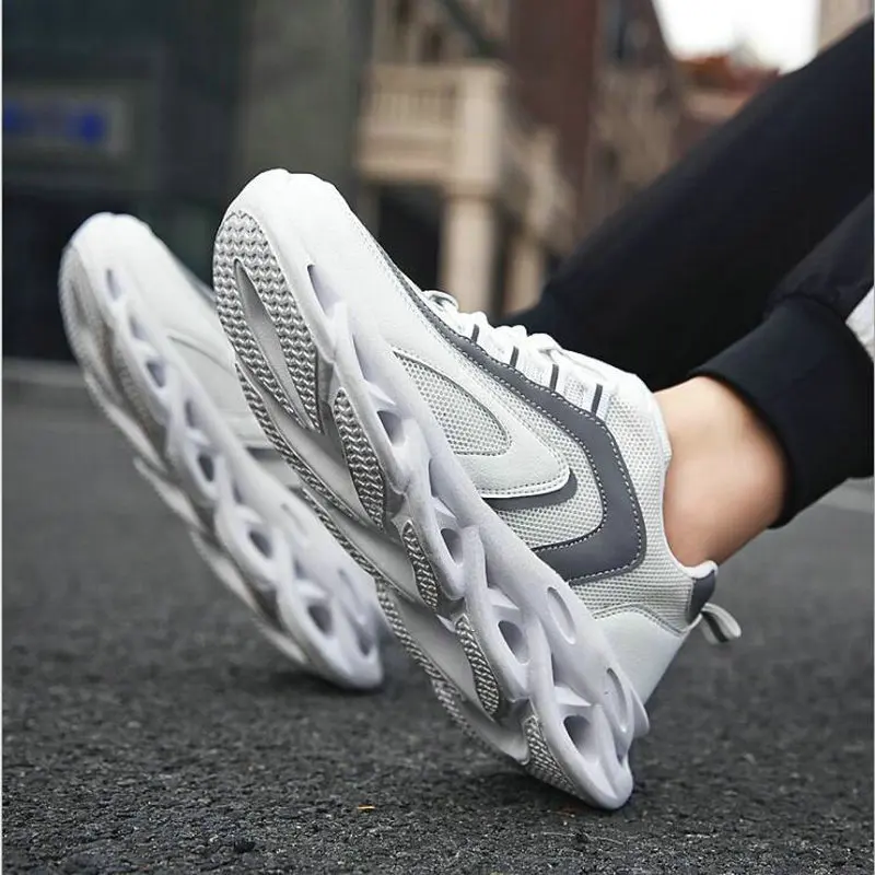 Comfortable Man Casual Shoes Outdoor Non-slip Breathable Luminous Reflective Fashion Sneakers Thick bottom shoes A56-94 |