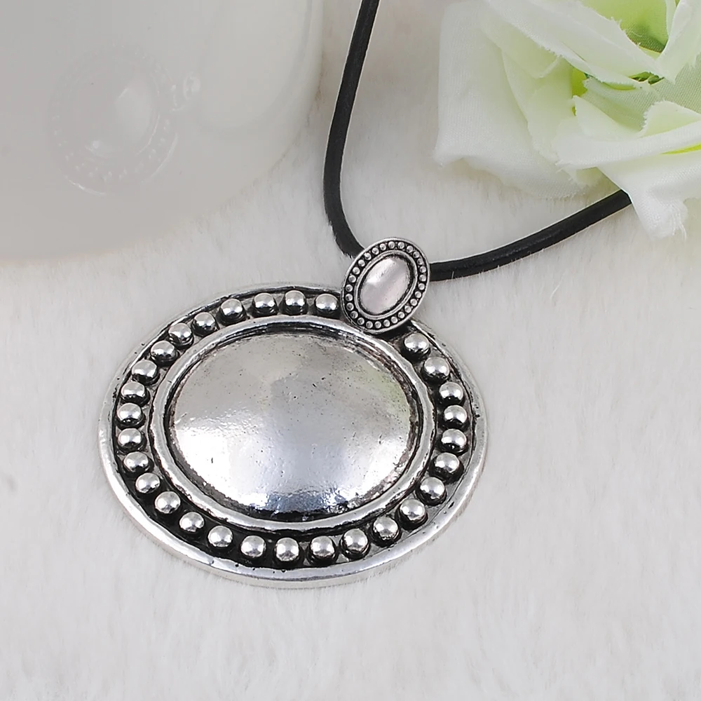 Женское колье-чокер в стиле панк ожерелье макси большие круглые металлические