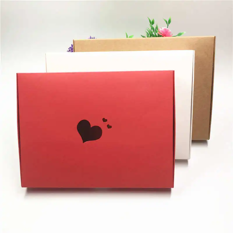 24pcs/Lot Hot Stamping Heart Pattern Kraft Paper Boxes For Wedding Candy Dessert Packaging Container Paper Boxes With Stickers