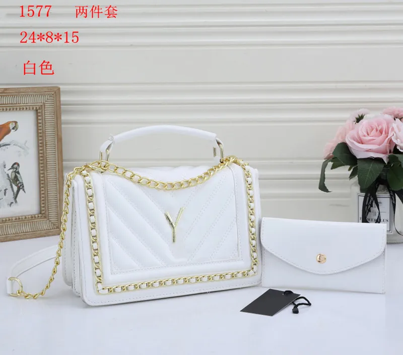

2021 Spring and Summer Fashion Magnetic Buckles In The Horizontal Square Stiletto Hand-held Small Square Bag Ck Two-piece Set
