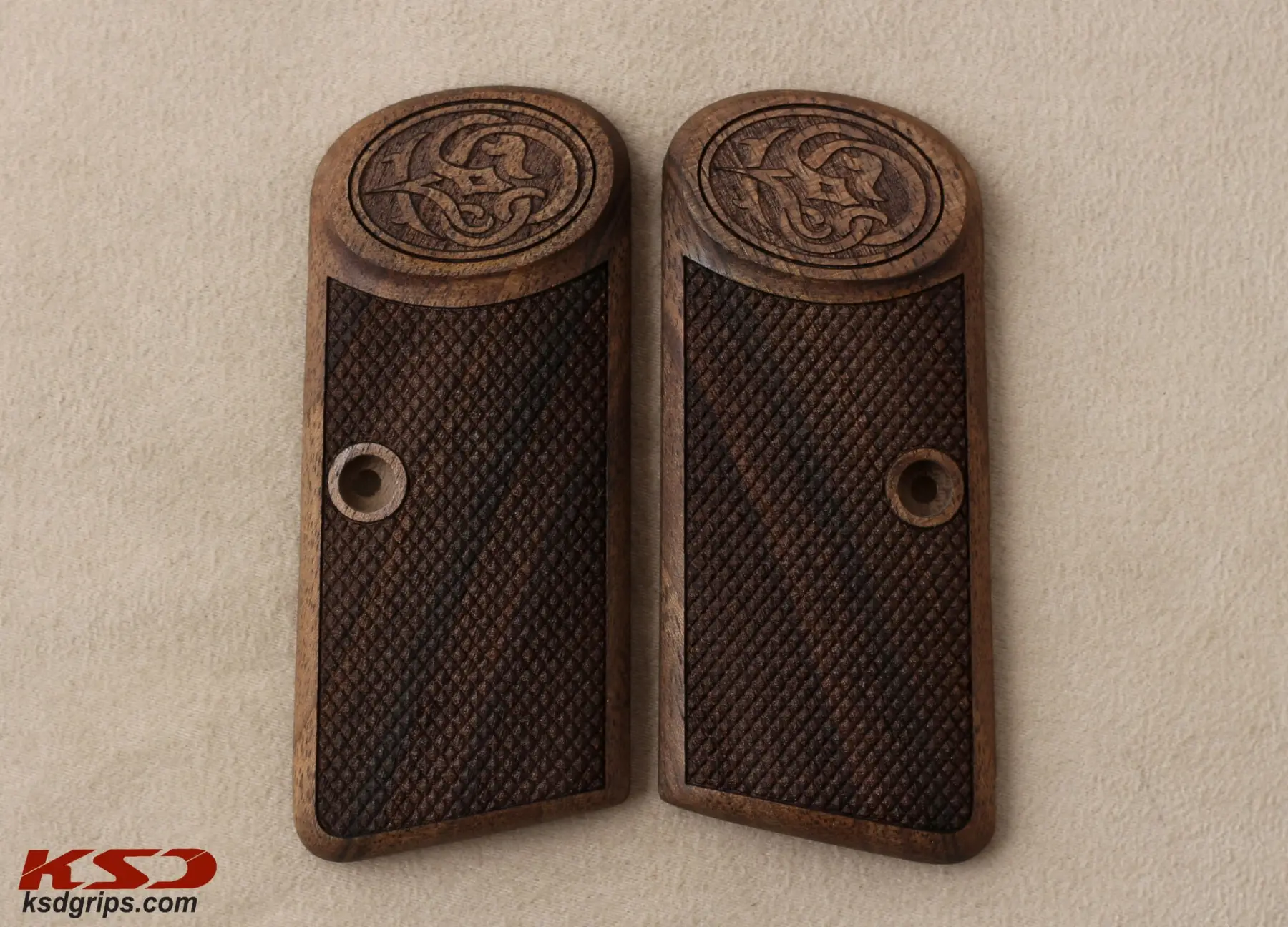 

KSDGrips FN 1910 1955 model Compatible Walnut Grip for Replacement with Diamond Checkered Pattern