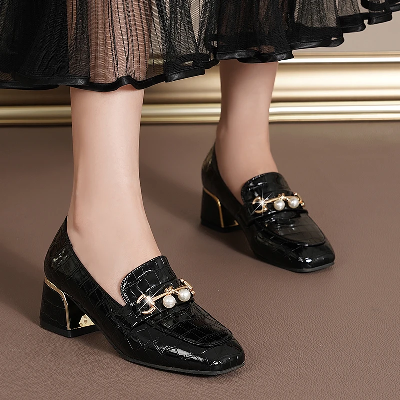 

Новинка 2021, демисезонные черные туфли-лодочки для женщин, Туфли Мэри Джейн с пряжкой, кожаные туфли во французском стиле на среднем каблуке
