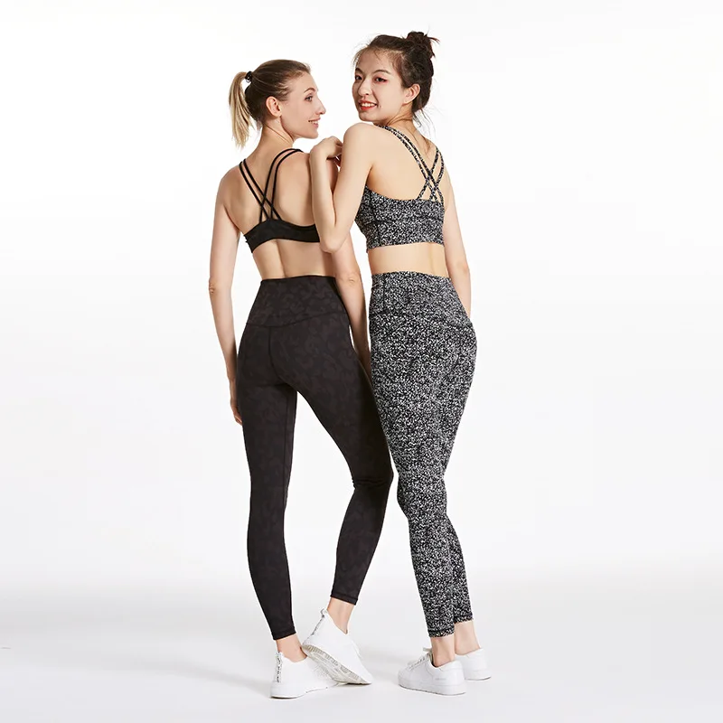 

2021 New European And American Breathable Yoga Clothes Nude Sense Tight-fitting Leggings Stretch fitness Pants Sports Yoga Pants