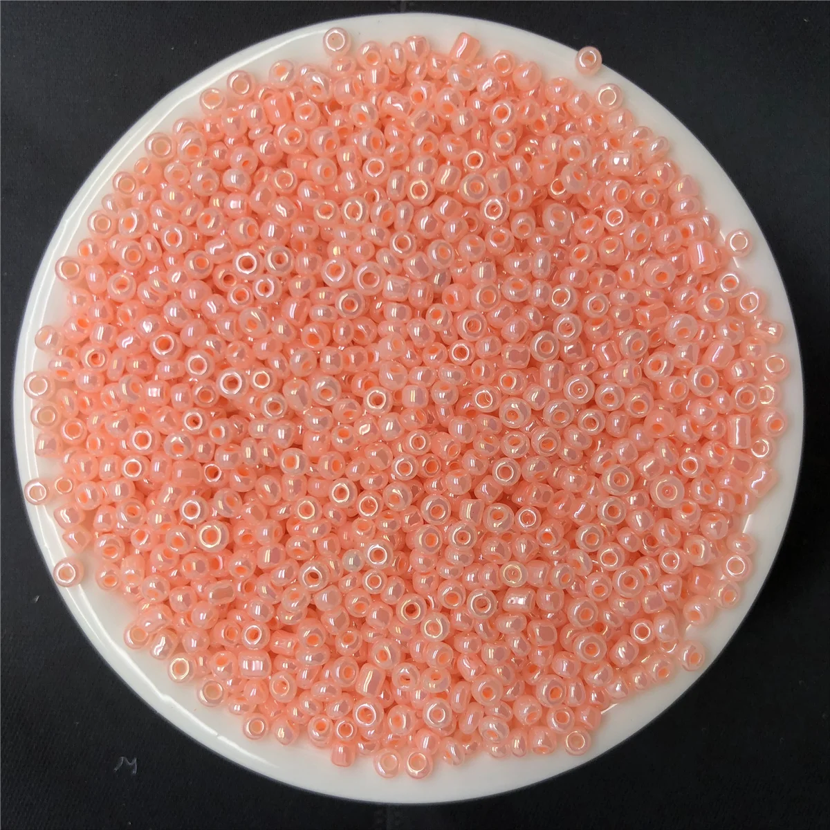 Бисер из чешского стекла для украшений сделай сам изящные бусины 2 мм кремового