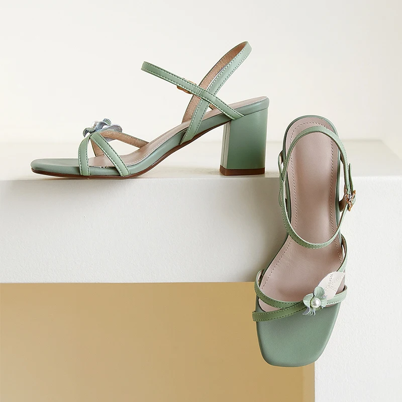 

2021 Summer flower sandals New Party Casual Shoes Woman Heels Genuine leather flower Women Sandals Cool High Heels Pumps