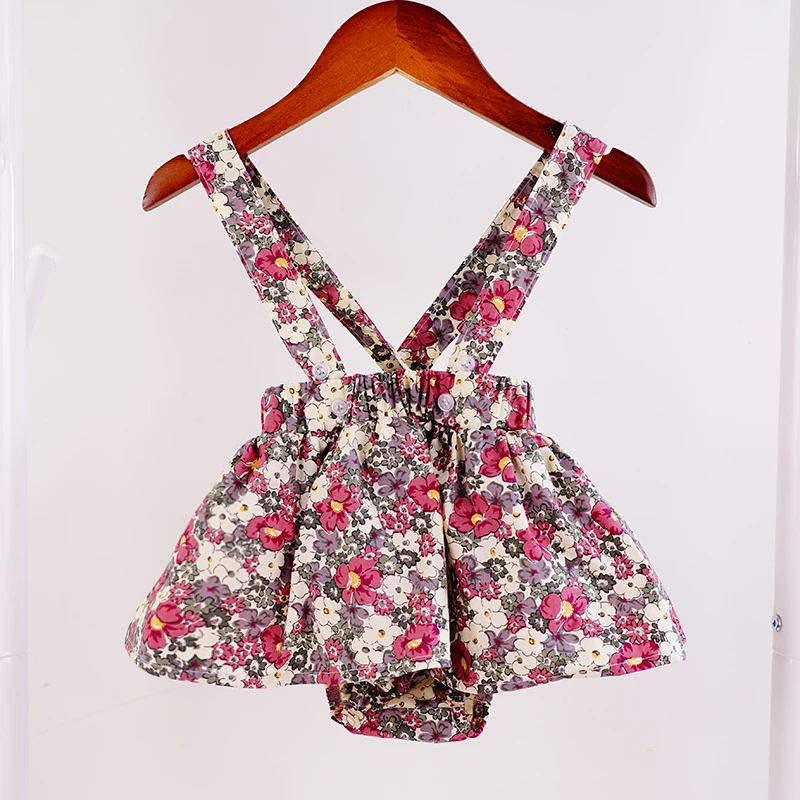 Платье летнее хлопковое с открытой спиной без рукавов цветочным принтом | Мать и