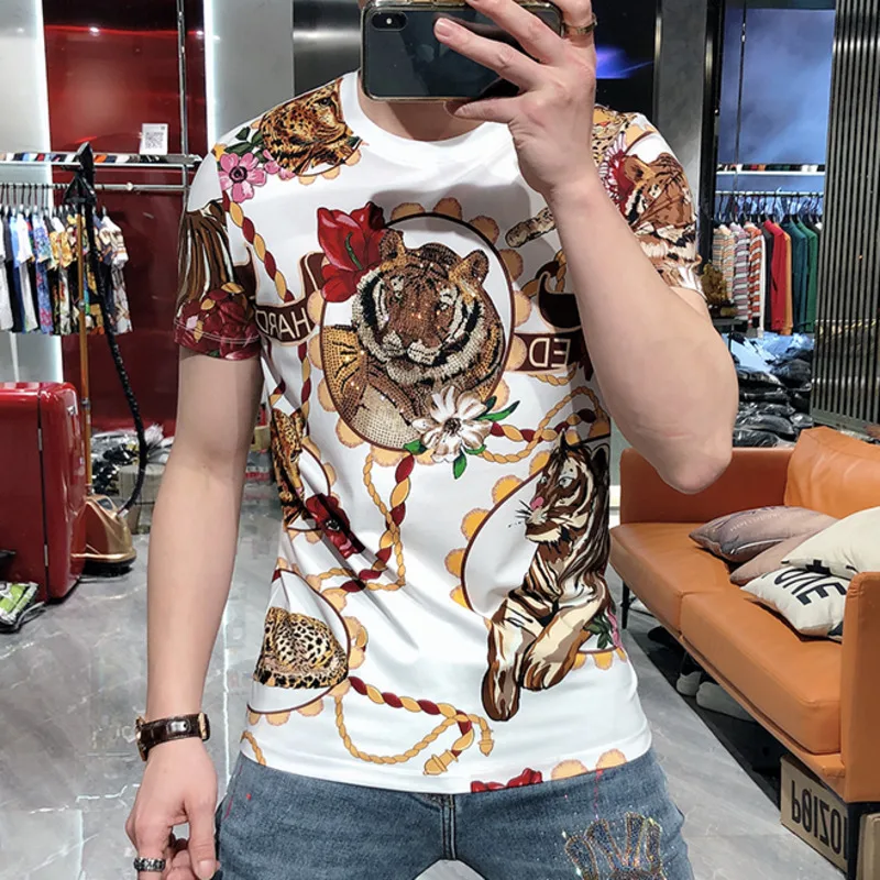 

Mens 2021 Summer Slim Short Sleeve Fashion Personality Heavy Industry Flower Tiger Head Print Rhinestones Casual Tshirt For Men
