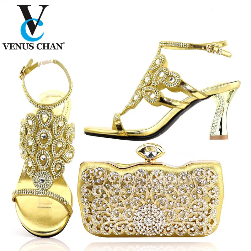 2020 г. Обувь для отдыха на очень высоком каблуке в африканском стиле с сумочкой