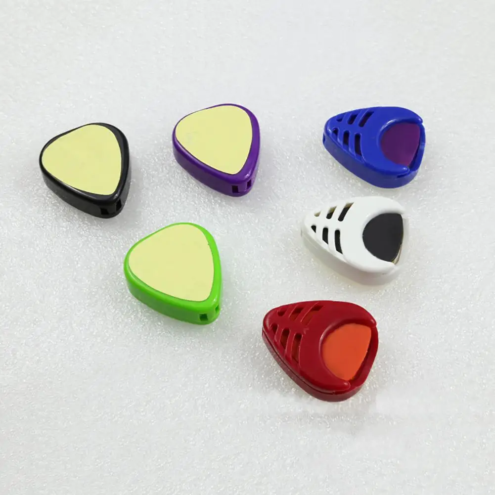 1 pcs gitarre pick halter kunststoff plektrum fall herz form tragbare akustische elektrische gitarre picks plektrum schützen fall abdeckung free