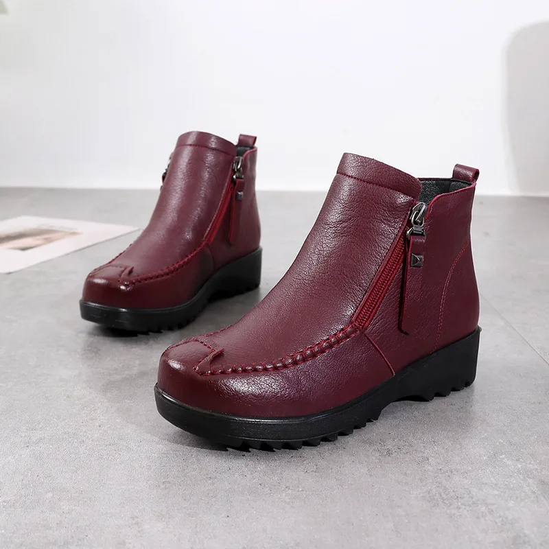 Женские зимние ботинки теплые короткие водонепроницаемые ботильоны с мехом и
