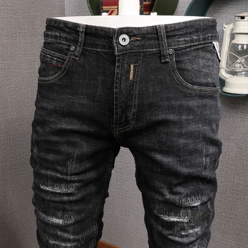 Fashion Streetwear Men Jeans Black Slim Fit Elastic Ripped Jeans Men Destroyed Denim Pants Embroidery Designer Hip Hop Jeans