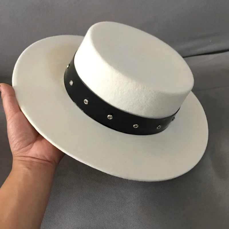 Элегантная Белая Шляпа Fedora жемчуг кожаный ремешок отделан шерсть зимние шляпы плоские женские верхние шляпы церковные Дерби шляпа