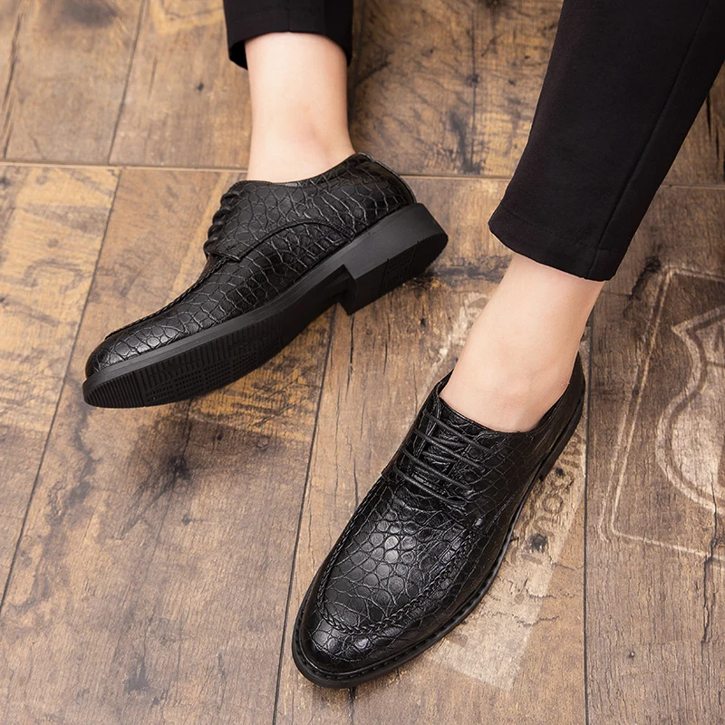 

loafers Leather Fashion men shoes black Sneakers Men Zapatos Hombre outdoor oxfords breathable lace up Men Casual Flats Shoes