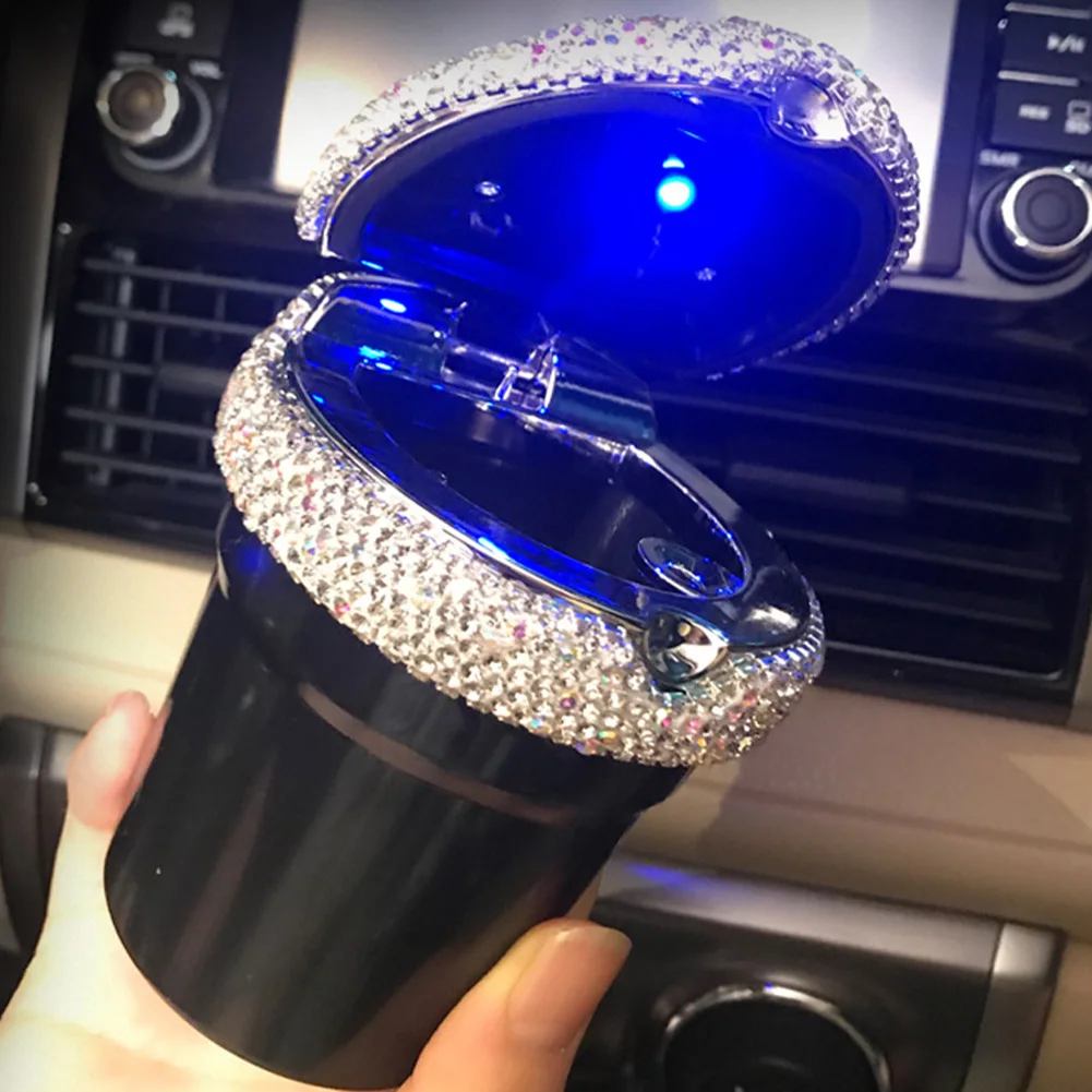 

New Ashtray Metal Car Bling Diamond Ash Tray with Lid Smokeless with Blue LED Light Car Interior Accessories Gifts for Women