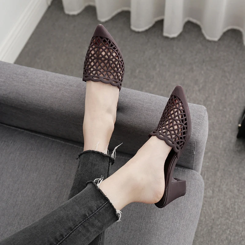 Босоножки женские сетчатые с острым носком на толстом каблуке нескользящей