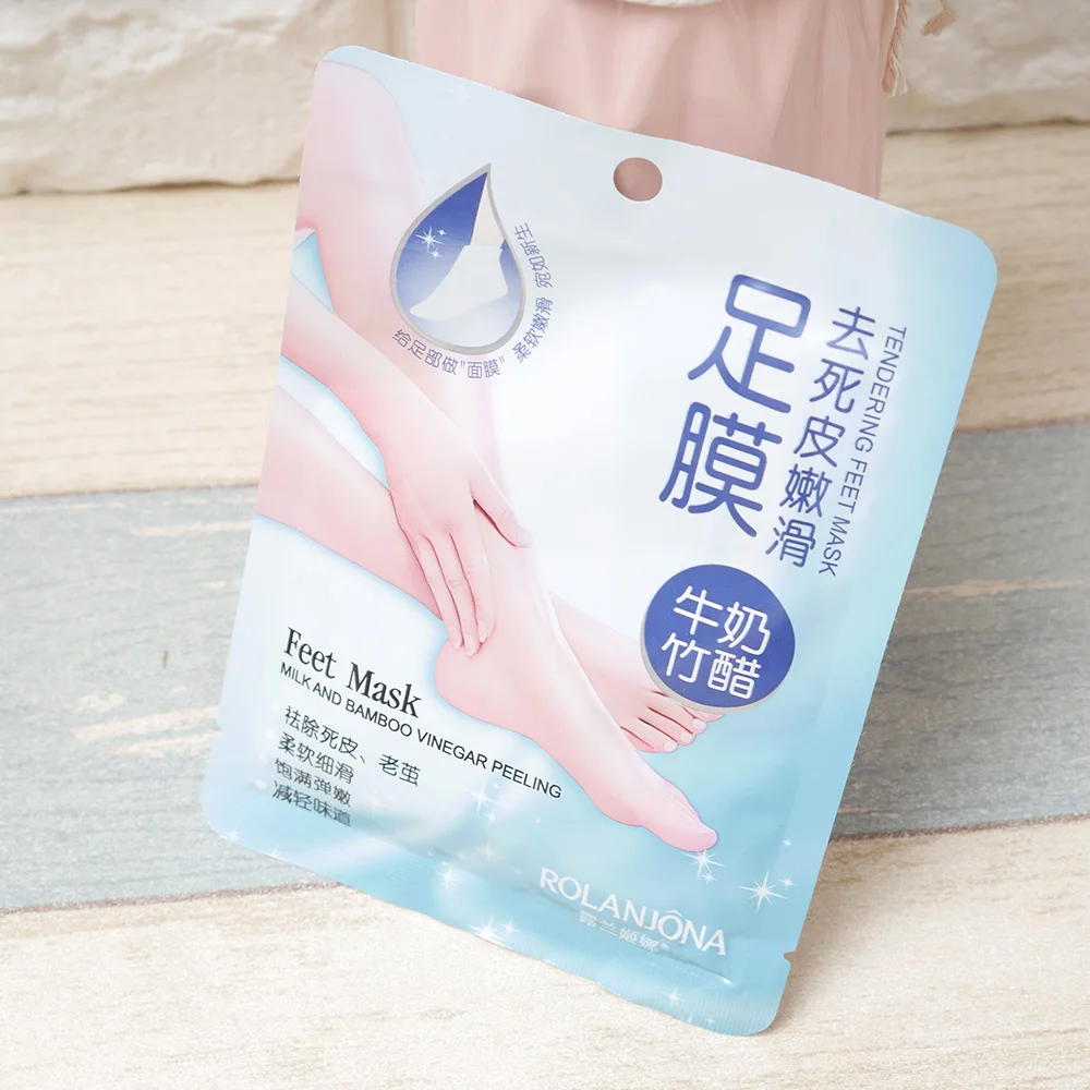 

1 pair Milk Bamboo Vinegar Foot Care Mask To Remove Dead Skin Smelly Feet And Calluse Tender And Slippery Foot Mask Wholesale