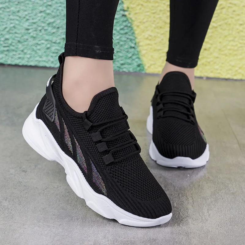 

Woman Sneakers 2021 New Spring And Summer Ladies Flying Woven Breathable Casual Sneakers Trend All-Match Shoes