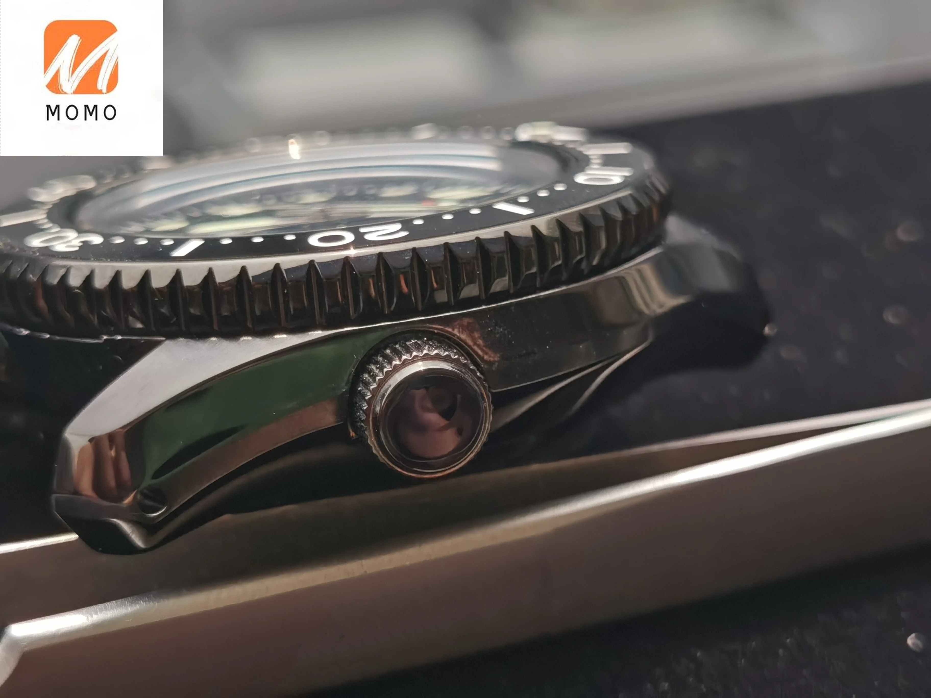 

Sbdx001 Sapphire Crystal Watch Parts, Stainless Steel Watch Case, 300M Waterproof, Suitable for Nh35/36 Automatic Movement