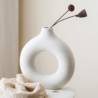 circular hollow ceramic vase nordic donuts flowers home modern sculptures pot tabletop accessories europe home decoration vase