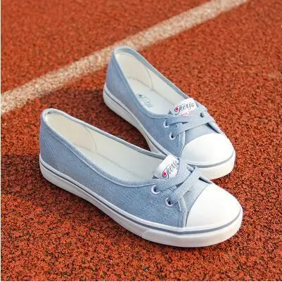 Light Blue Женская обувь; балетки на плоской подошве; лоферы; Повседневная дышащая женская обувь на плоской подошве без застежки; мода года; парусиновая обувь на плоской подошве; fgb78 - Цвет: Light Blue