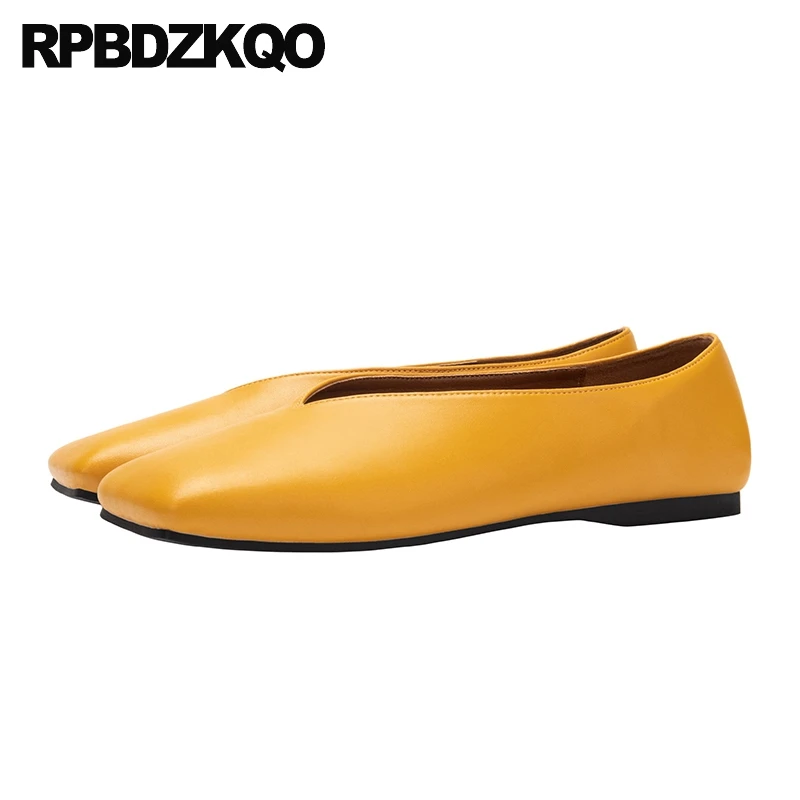 

China White Slip On Chinese Square Toe Leisure Large Size Flats Vintage Yellow Designer Shoes Women Luxury 2021 Black Ladies