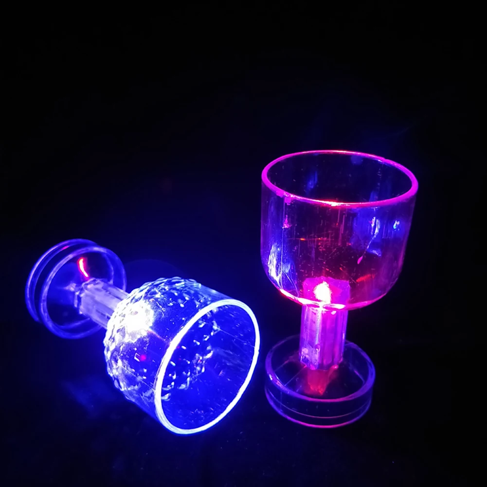 LED Flashing Color Change Water Activated Light up Beer Whisky 50ml Drink Cup Smooth design drink glass cocktail party novelty | Дом и сад