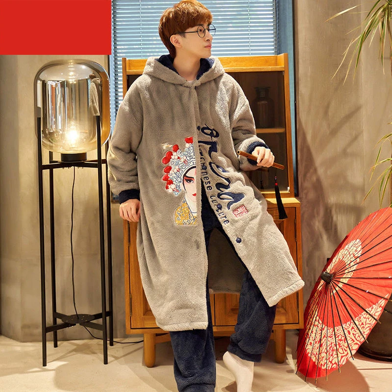 2021 New Couples Coral Velvet Pajamas Korean Version of The Long Thickened Warm Loungewear Loose Winter Cat Paw Robe Pajamas