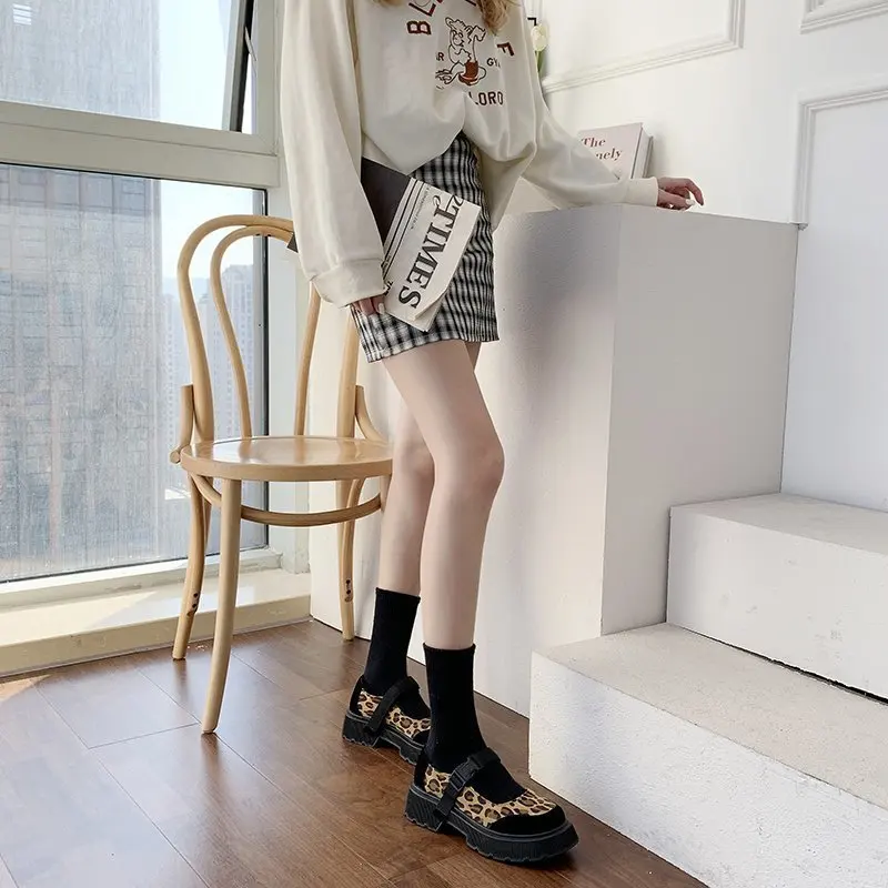 

Newest Mixed Colors Leopard Mary Janes Shoes Women Round Toe Canvas Flat Shoes for Women Buckle Strap Sexy Women Flats Shoes