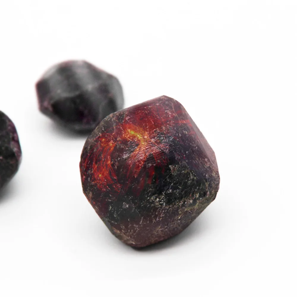 Натуральный Красный Гранат кварцевый кристалл камень для заживления энергии сад