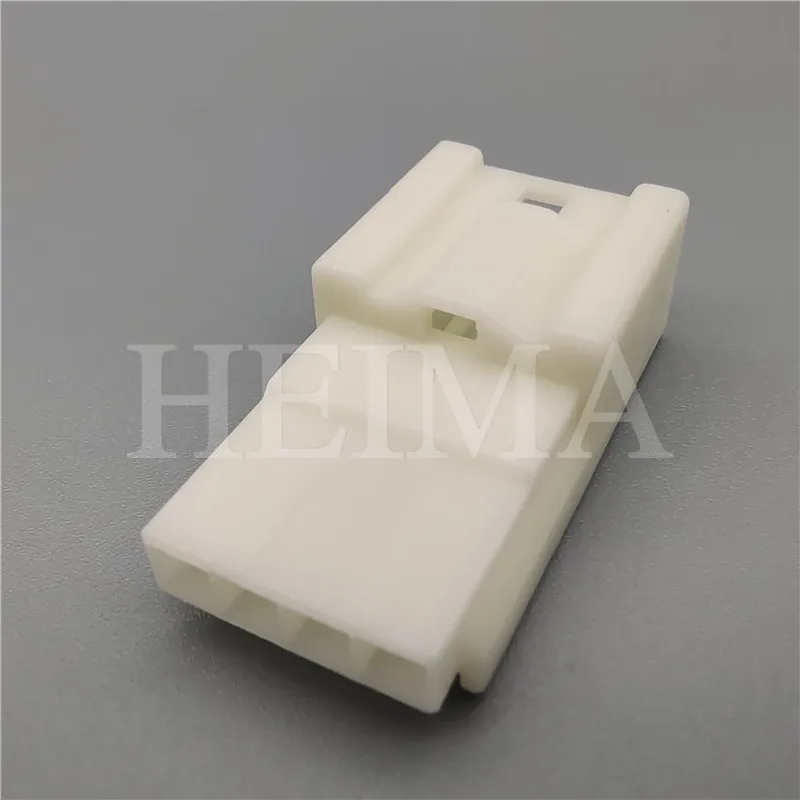 5 sets white sumitomo 4 pin male 6240-1004 electric Headlight switch assembly plug auto wire connector for ZOTYE DJY7041-2-11 |