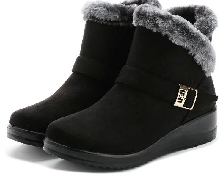 

slope heel 2020 winter new women's belt buckle thick sole Plush warm mother cotton shoes antiskid